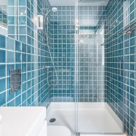 Olala Oriente Suites A Gæstehus Lisboa