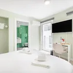 Olala Oriente Suites Ii