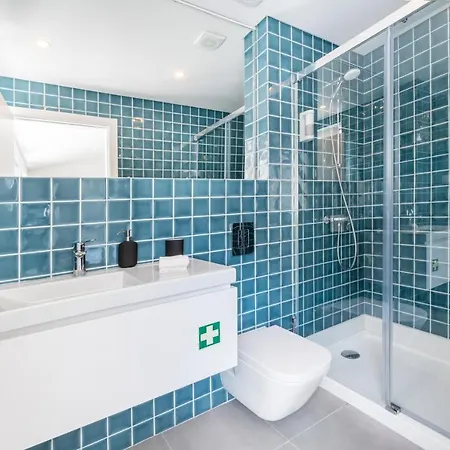 Olala Oriente Suites A * Lisbona