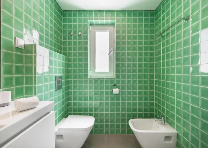 Olala Oriente Suites A *