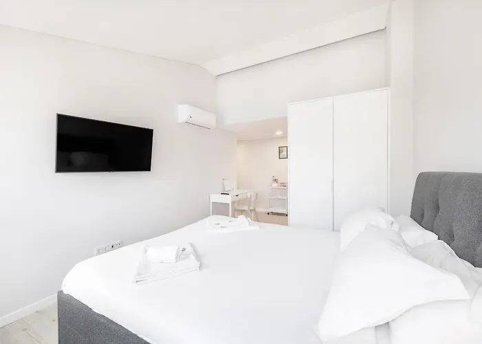 Olala Oriente Suites A 招待所 *